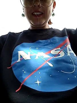 lara moon25 online show from September 10, 8:42 pm