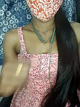 Snapshot of Miakhalifatamil chatting on December 3, 5:55 pm Miakhalifatamil online show from December 3, 5:55 pm