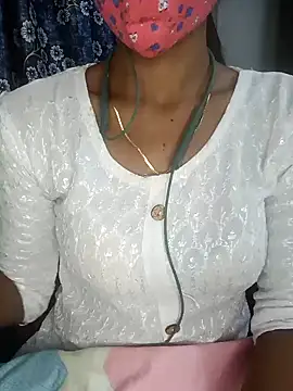 Snapshot of Miakhalifatamil chatting on December 14, 7:46 pm Miakhalifatamil online show from December 14, 7:46 pm