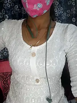 Snapshot of Miakhalifatamil chatting on December 21, 4:25 pm Miakhalifatamil online show from December 21, 4:25 pm