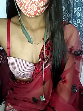 Snapshot of Miakhalifatamil chatting on January 14, 8:15 pm Miakhalifatamil online show from January 14, 8:15 pm