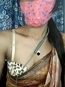 Snapshot of Miakhalifatamil chatting on January 16, 8:57 pm Miakhalifatamil online show from January 16, 8:57 pm