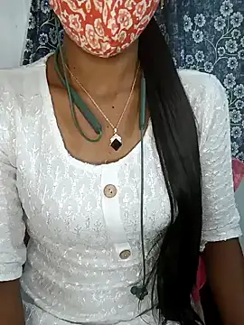 Snapshot of Miakhalifatamil chatting on January 29, 7:32 pm Miakhalifatamil online show from January 29, 7:32 pm