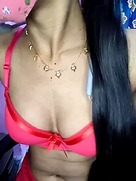 Snapshot of Miakhalifatamil chatting on September 29, 1:33 am Miakhalifatamil online show from September 29, 1:33 am