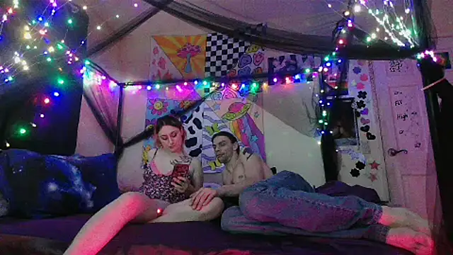 NovaLove2002 online show from February 20, 5:44 am