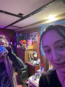 NovaLove2002 online show from February 26, 6:37 am