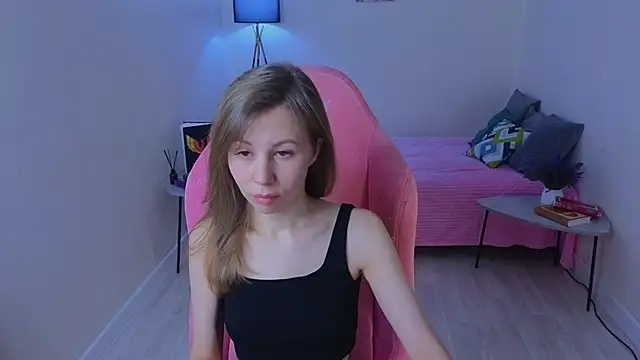 Lill Mary online show from December 19, 1:07 am