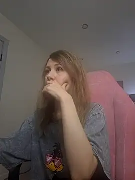 Lill Mary online show from January 23, 12:14 am