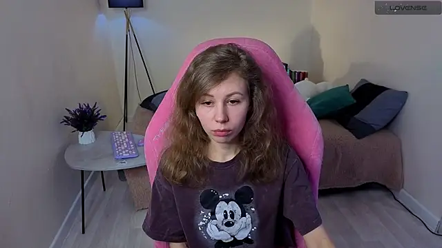 Lill Mary online show from February 19, 6:00 am