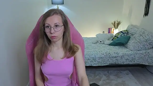 Lill Mary online show from September 23, 1:19 am