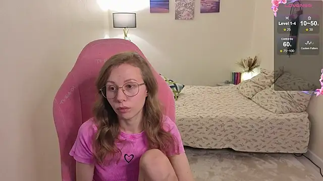 Lill Mary online show from November 17, 4:07 am