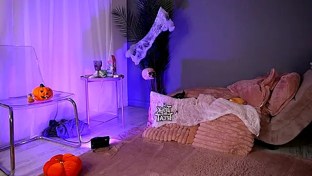 Snapshot of BetsyGonzale chatting on October 30, 5:09 am BetsyGonzale online show from October 30, 5:09 am