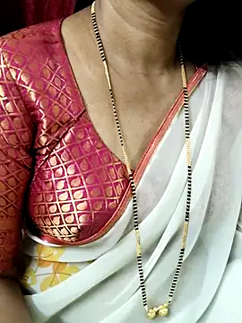 Snapshot of anuradha1432 chatting on September 8, 2:16 pm anuradha1432 online show from September 8, 2:16 pm