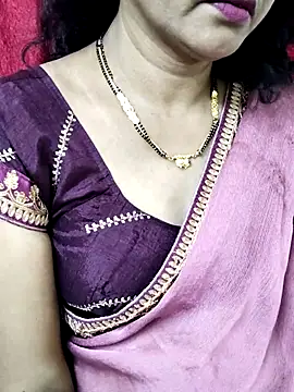 Snapshot of anuradha1432 chatting on November 13, 9:19 am anuradha1432 online show from November 13, 9:19 am