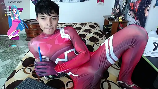 Snapshot of dylan_fun18 chatting on March 9, 6:11 pm dylan fun18 online show from March 9, 6:11 pm