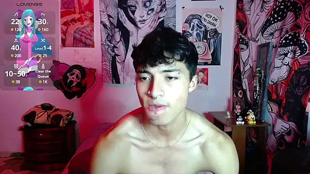 Snapshot of dylan_fun18 chatting on March 16, 3:47 am dylan fun18 online show from March 16, 3:47 am