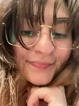 Snapshot of psilybaby chatting on February 14, 4:47 am psilybaby online show from February 14, 4:47 am