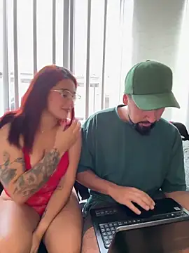 camianddanna online show from December 14, 3:58 pm