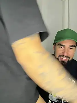 camianddanna online show from December 15, 2:30 am