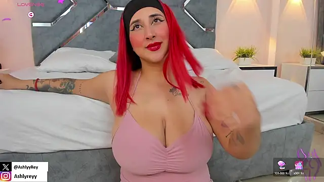 ashlyrey-1 online show from January 6, 11:20 pm