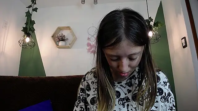 BRIAR AND BLAIR online show from February 13, 2:09 pm