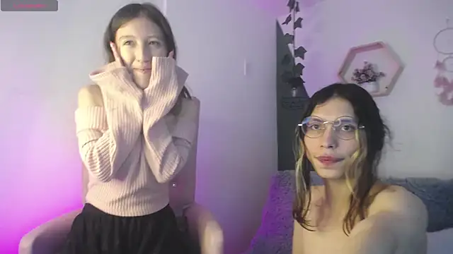 BRIAR AND BLAIR online show from March 14, 2:19 pm