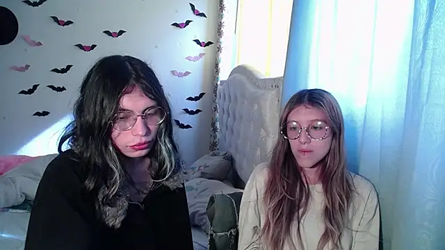 BRIAR AND BLAIR online show from September 15, 8:20 pm