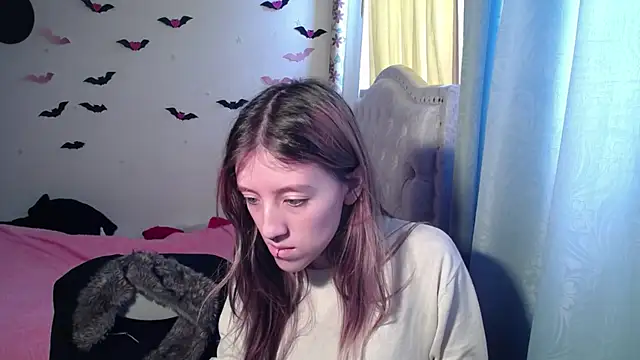 BRIAR AND BLAIR online show from September 16, 4:08 pm