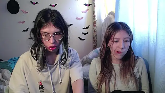 BRIAR AND BLAIR online show from September 24, 3:48 pm