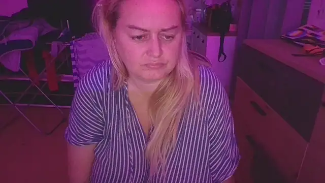 Meliss Official9 online show from March 16, 5:17 pm