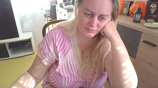 Meliss Official9 online show from October 29, 12:51 pm