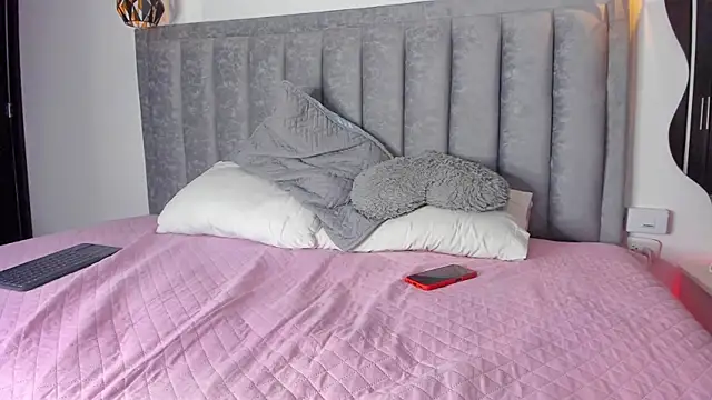 Valeria07  online show from January 14, 9:13 am