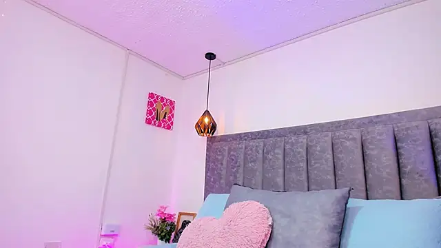 Valeria07  online show from March 2, 2:30 am