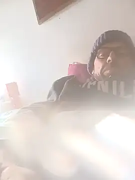 jonyfree1978 online show from December 22, 3:11 pm