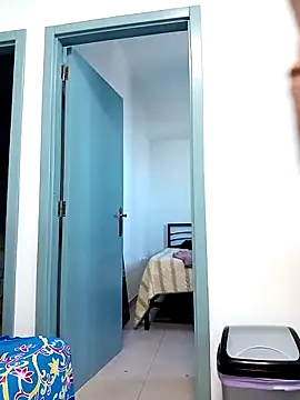 jonyfree1978 online show from September 13, 2:50 pm