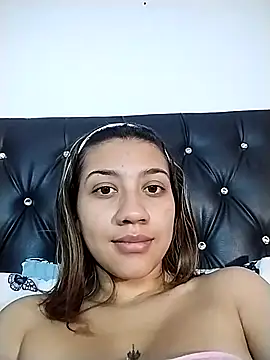 Snapshot of nina_carther chatting on January 4, 1:31 pm nina carther online show from January 4, 1:31 pm