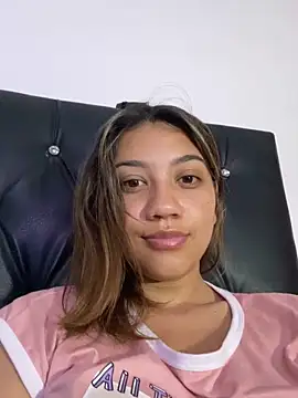 Snapshot of nina_carther chatting on January 12, 12:01 pm nina carther online show from January 12, 12:01 pm