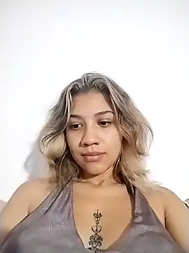 Snapshot of nina_carther chatting on February 16, 1:27 pm nina carther online show from February 16, 1:27 pm