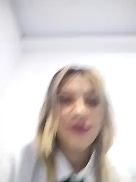 Snapshot of nina_carther chatting on March 23, 12:04 am nina carther online show from March 23, 12:04 am