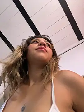 Snapshot of nina_carther chatting on October 16, 12:06 pm nina carther online show from October 16, 12:06 pm