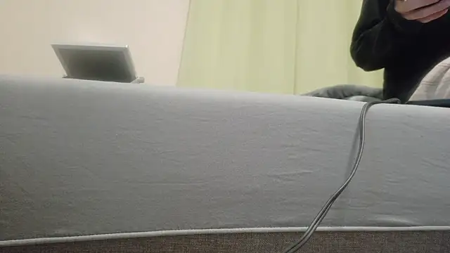 UKI06 online show from November 24, 2:17 pm