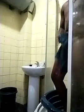 Snapshot of Polygamist chatting on September 19, 5:42 am Polygamist online show from September 19, 5:42 am