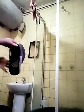 Snapshot of Polygamist chatting on September 20, 7:31 am Polygamist online show from September 20, 7:31 am