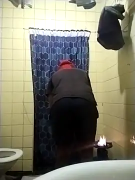 Snapshot of Polygamist chatting on October 9, 5:22 pm Polygamist online show from October 9, 5:22 pm