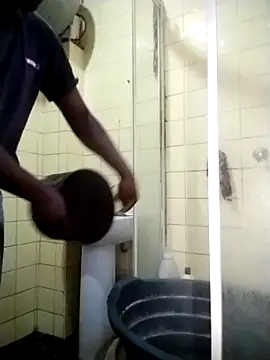 Snapshot of Polygamist chatting on November 5, 4:56 am Polygamist online show from November 5, 4:56 am