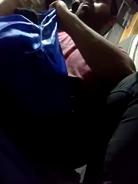 Snapshot of 6MataGarcia chatting on December 13, 1:26 am 6MataGarcia online show from December 13, 1:26 am