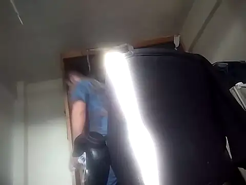 Snapshot of 6MataGarcia chatting on February 4, 11:27 pm 6MataGarcia online show from February 4, 11:27 pm