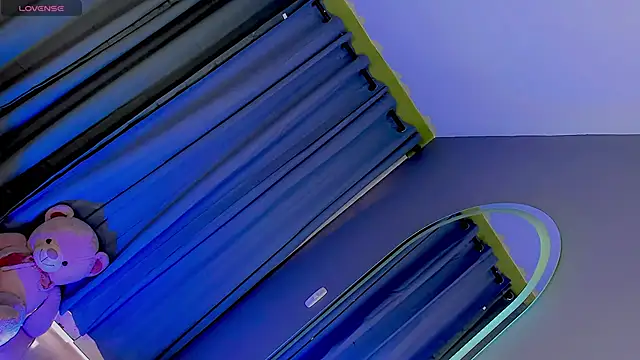 Snapshot of gatitavenecis chatting on January 6, 2:25 pm gatitavenecis online show from January 6, 2:25 pm