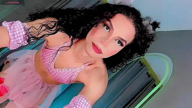 Snapshot of gatitavenecis chatting on January 24, 11:12 pm gatitavenecis online show from January 24, 11:12 pm