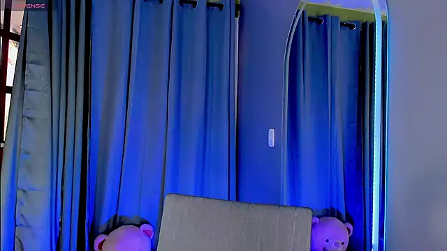 Snapshot of gatitavenecis chatting on January 25, 10:07 pm gatitavenecis online show from January 25, 10:07 pm